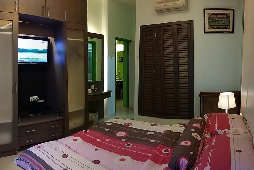 Qaiser Executive Stay East Lake Residence Kampong Bohol Exterior foto