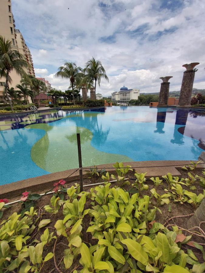 Qaiser Executive Stay East Lake Residence Kampong Bohol Exterior foto
